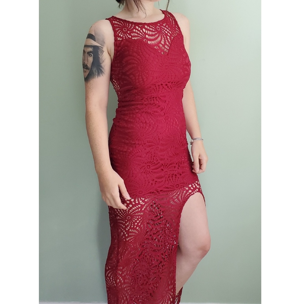 Romantic Maroon Lace Evening Gown